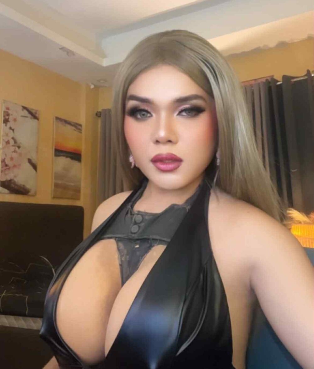 XJuicyCockTransX Chatroom