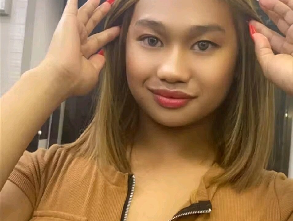 XxgiganticoliviacummerxX Chatroom