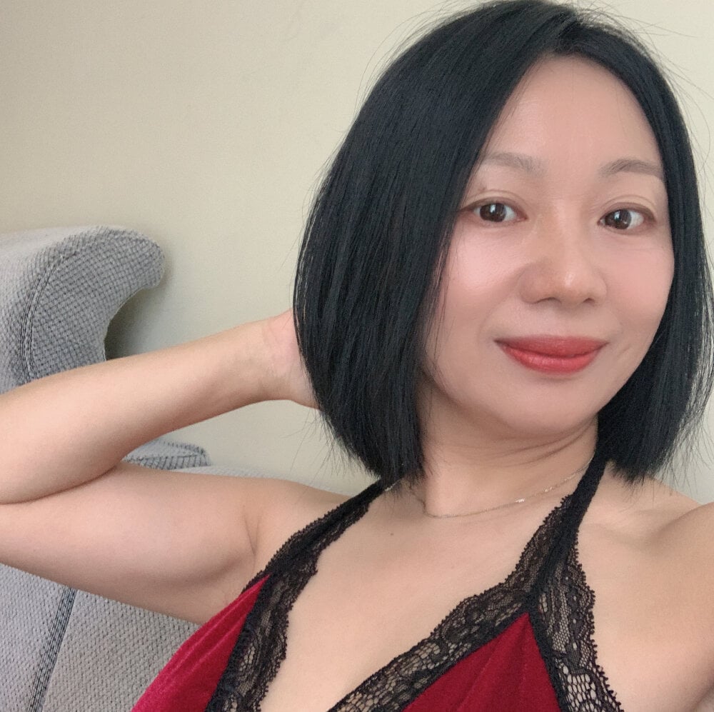 YANZI-2025 Chatroom