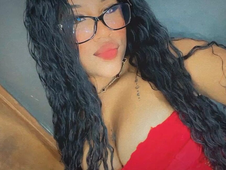 YOULUCYSEXY Chatroom