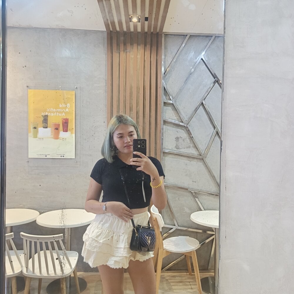 Youngasianhotcock Chatroom