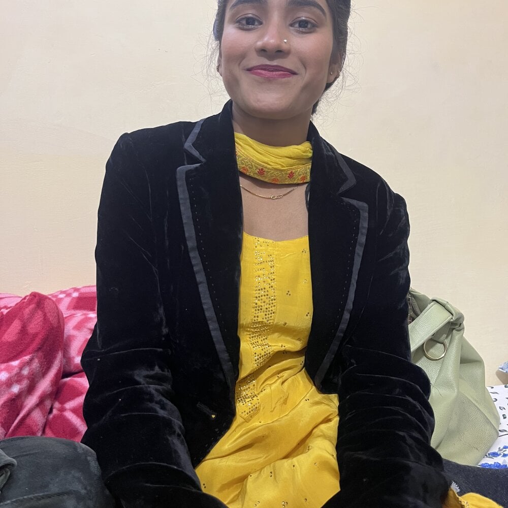 Yours-Zeenat Chatroom