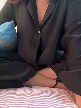 Zaara__ Chatroom