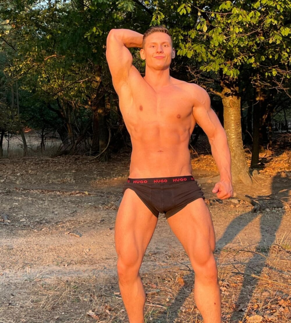 ZeinMiracles Chatroom