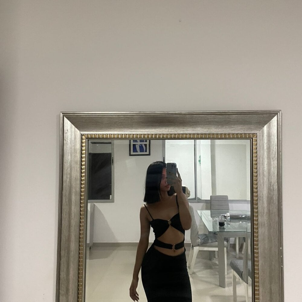 Zenith_glow Chatroom