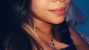 zoe-axell