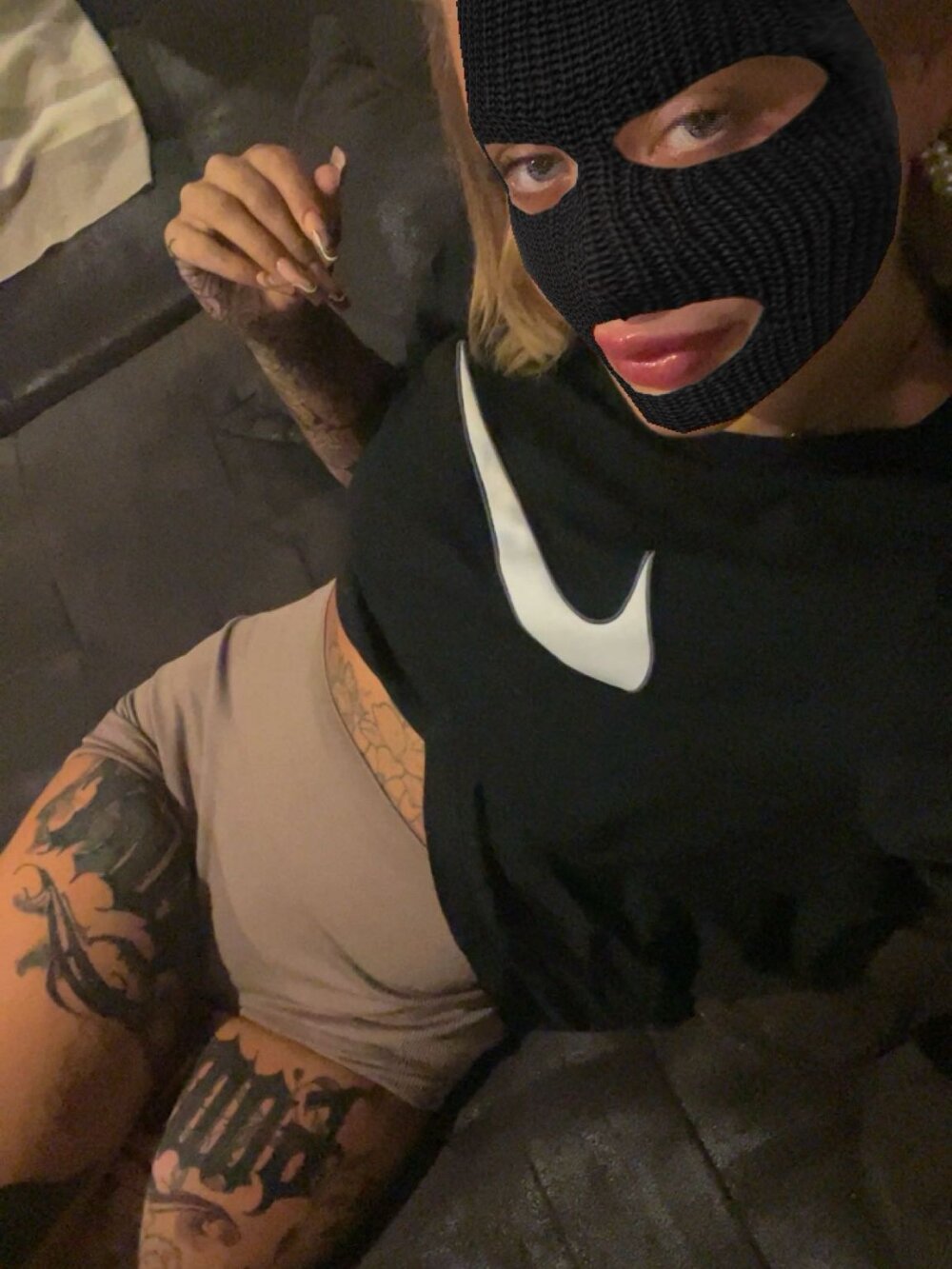 Zungenlolly_quinn Chatroom