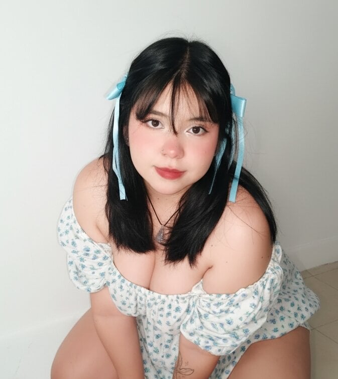 _Bella_7 Chatroom