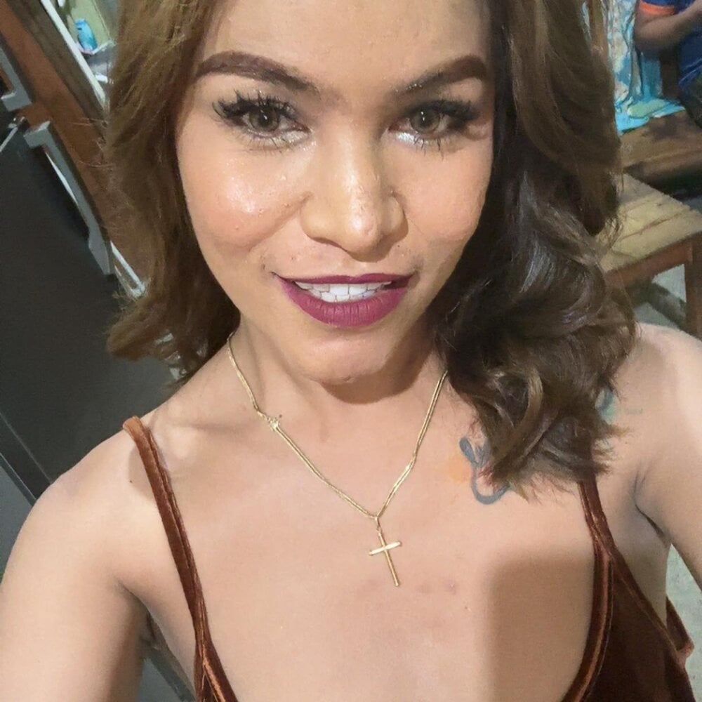 _SandraHornball_ Chatroom