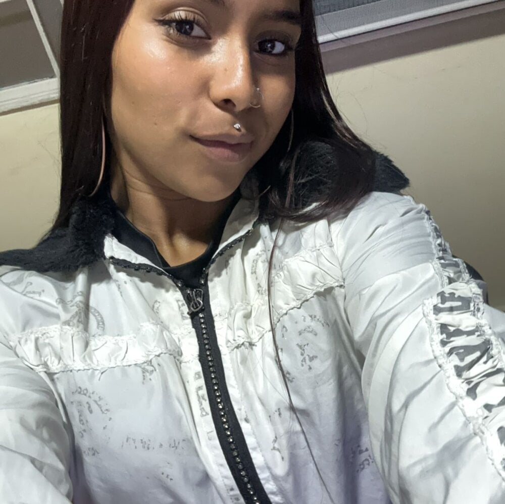 _Sara_Munoz_ Chatroom