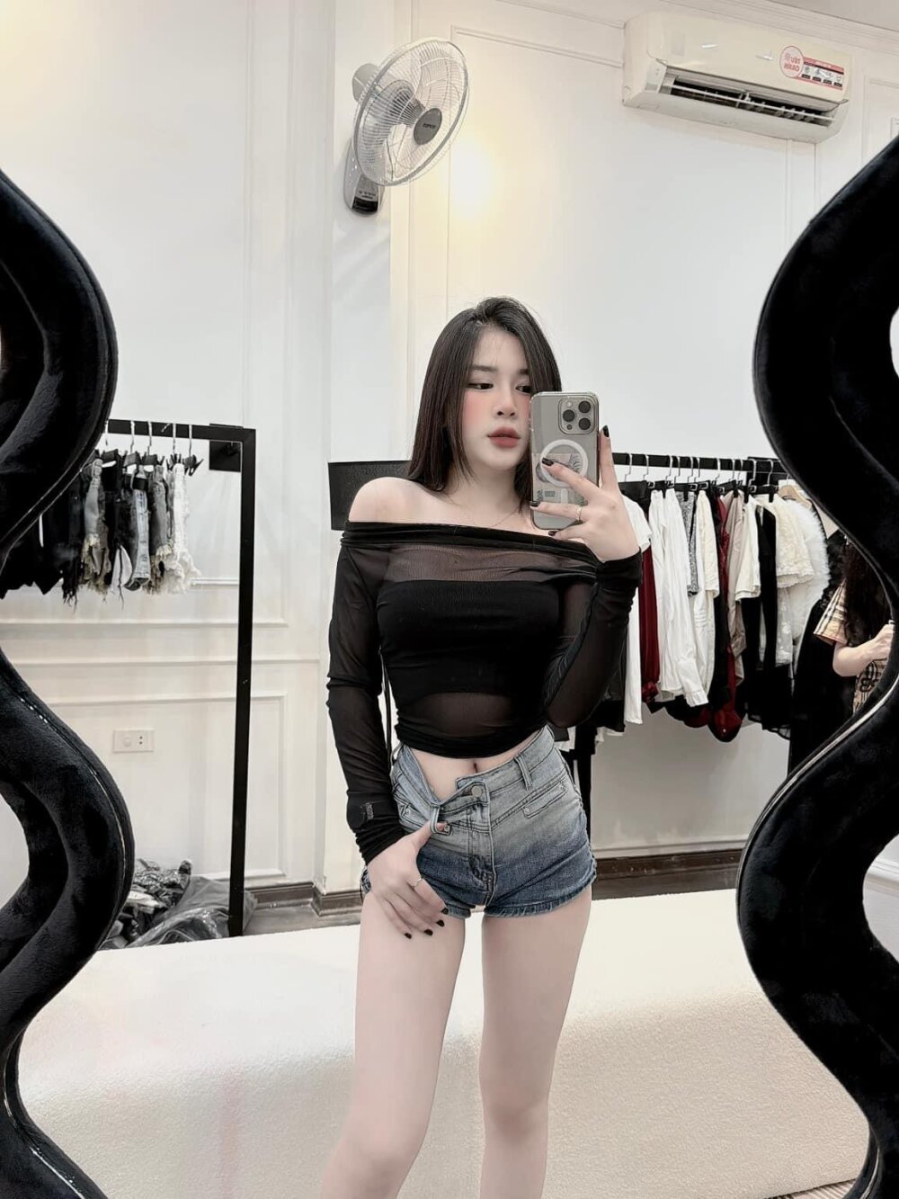 __Bunnydiamond__ Chatroom