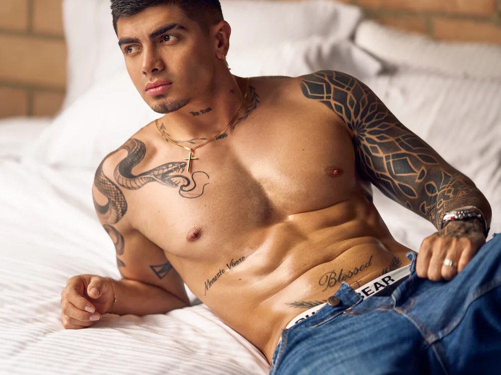 _mrcock__ Chatroom