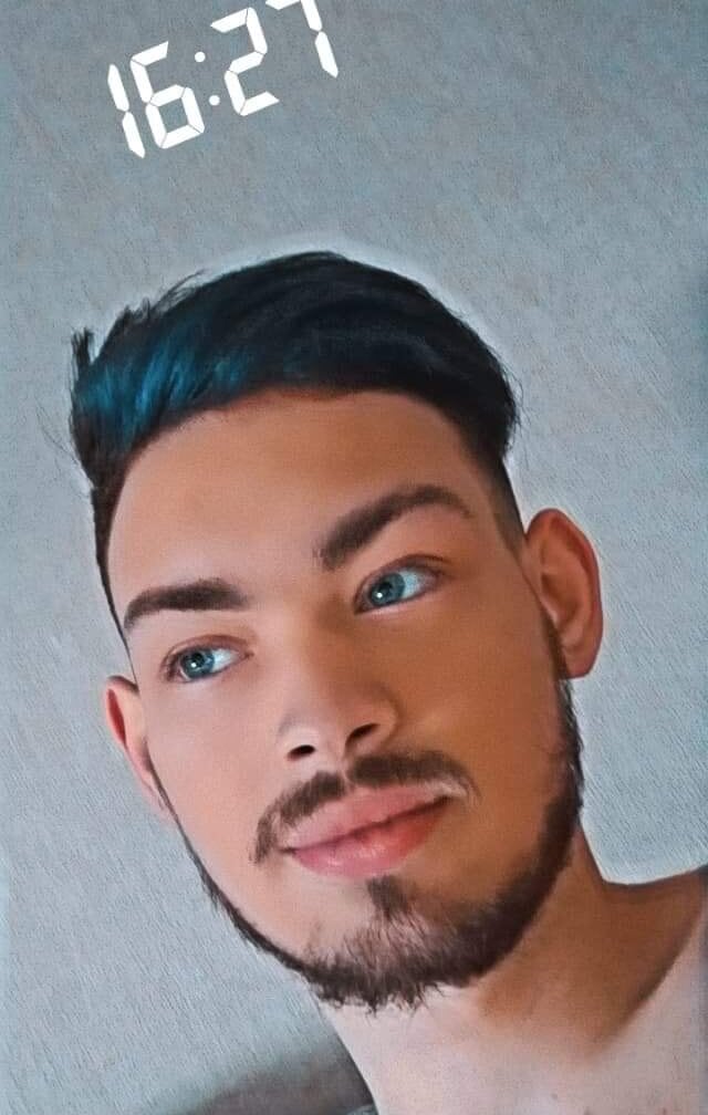 adambigdick97 Chatroom