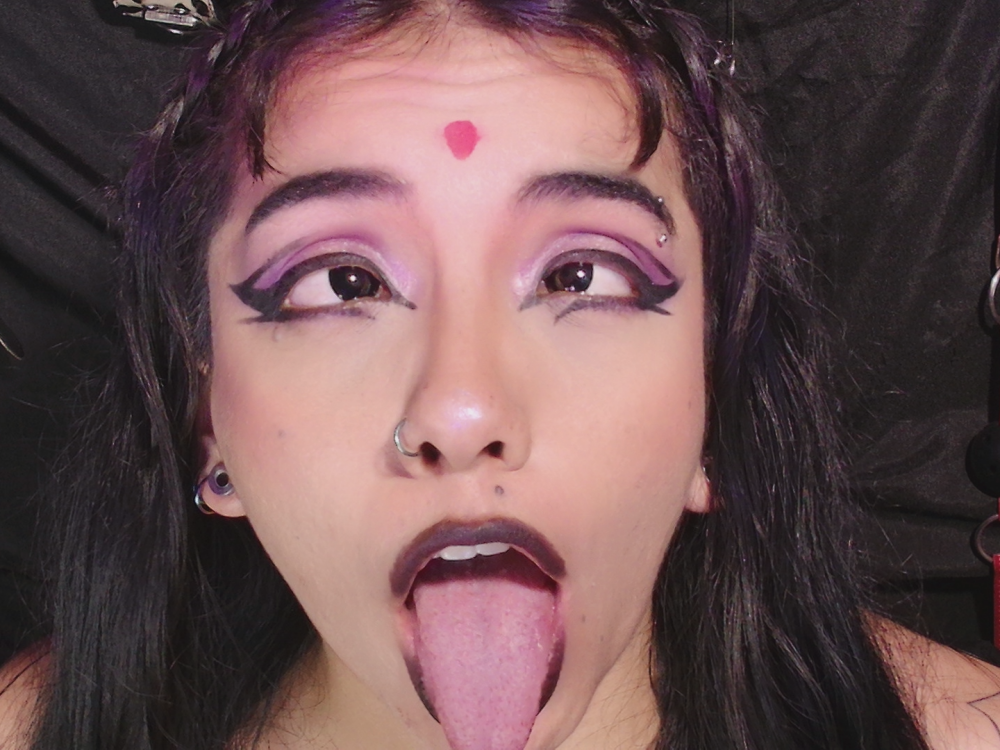 agathaaiko6 Chatroom