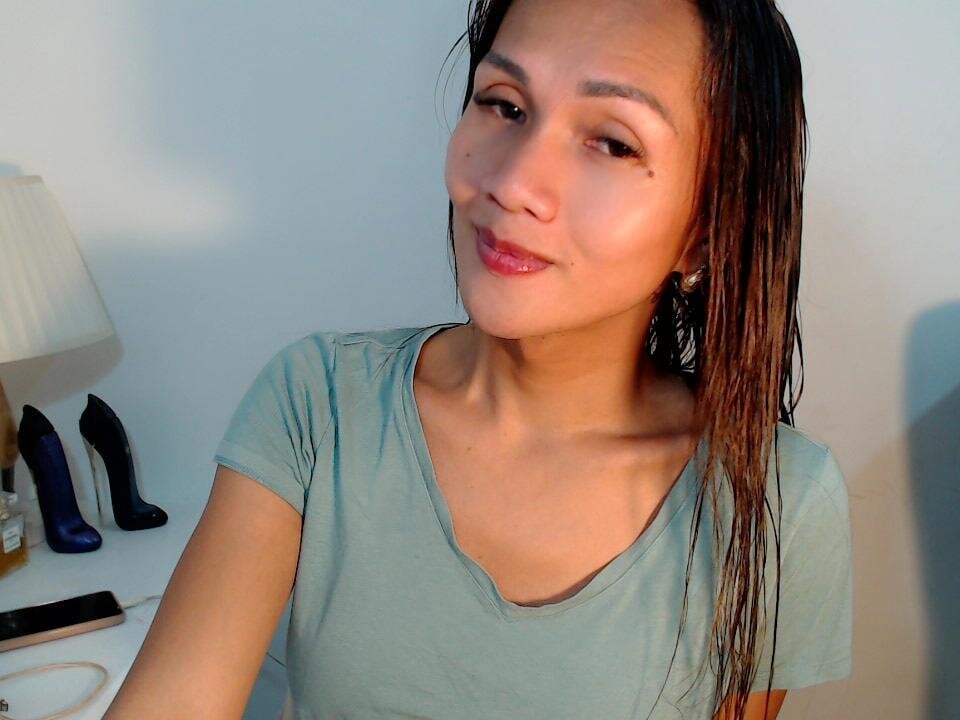 aikatrans_asianxx Chatroom