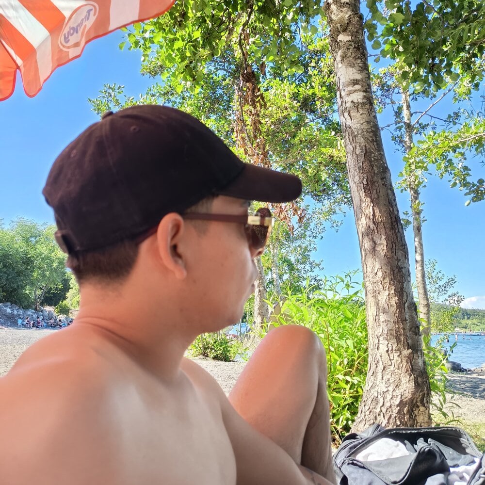 alejandro_12134 Chatroom