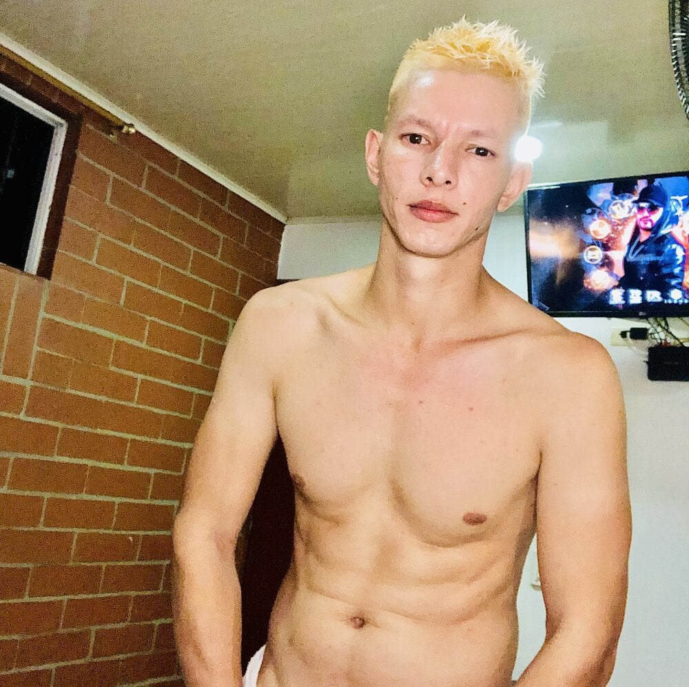 alexadams369 Chatroom