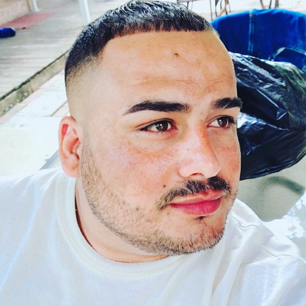 alexandercubo Chatroom