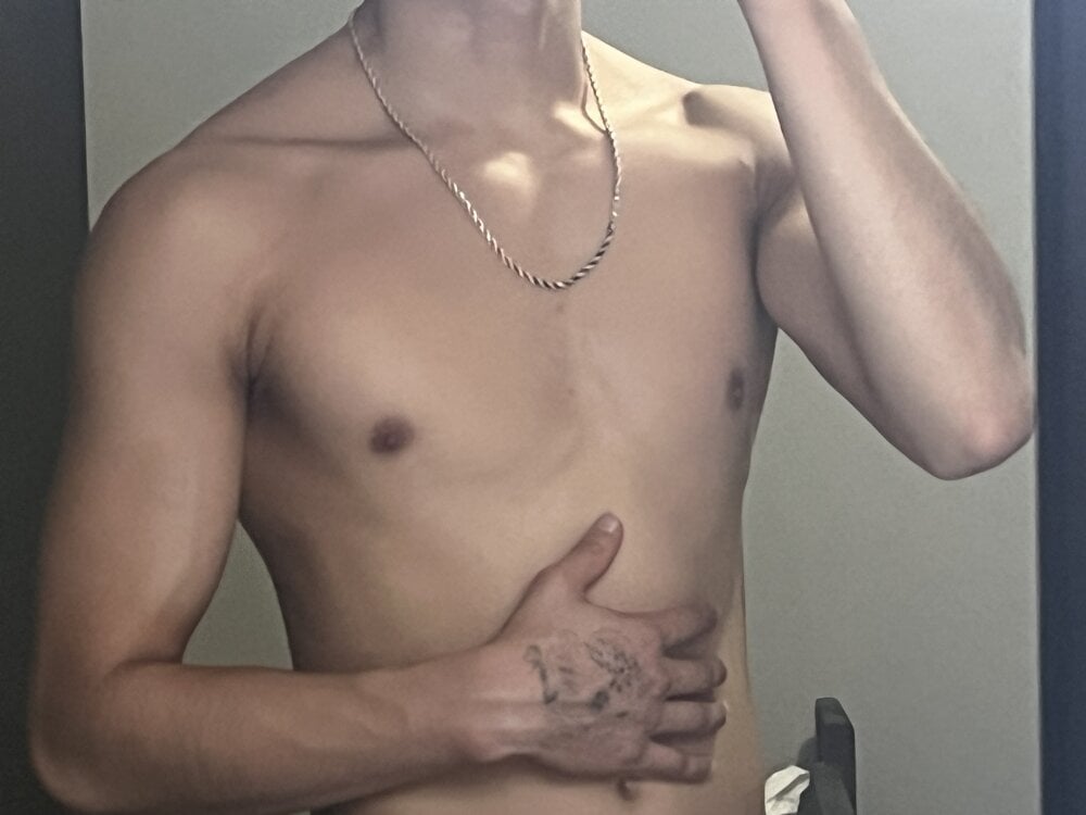 alexismar28 Chatroom