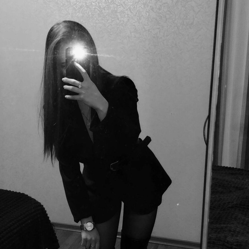 alice__blond Chatroom