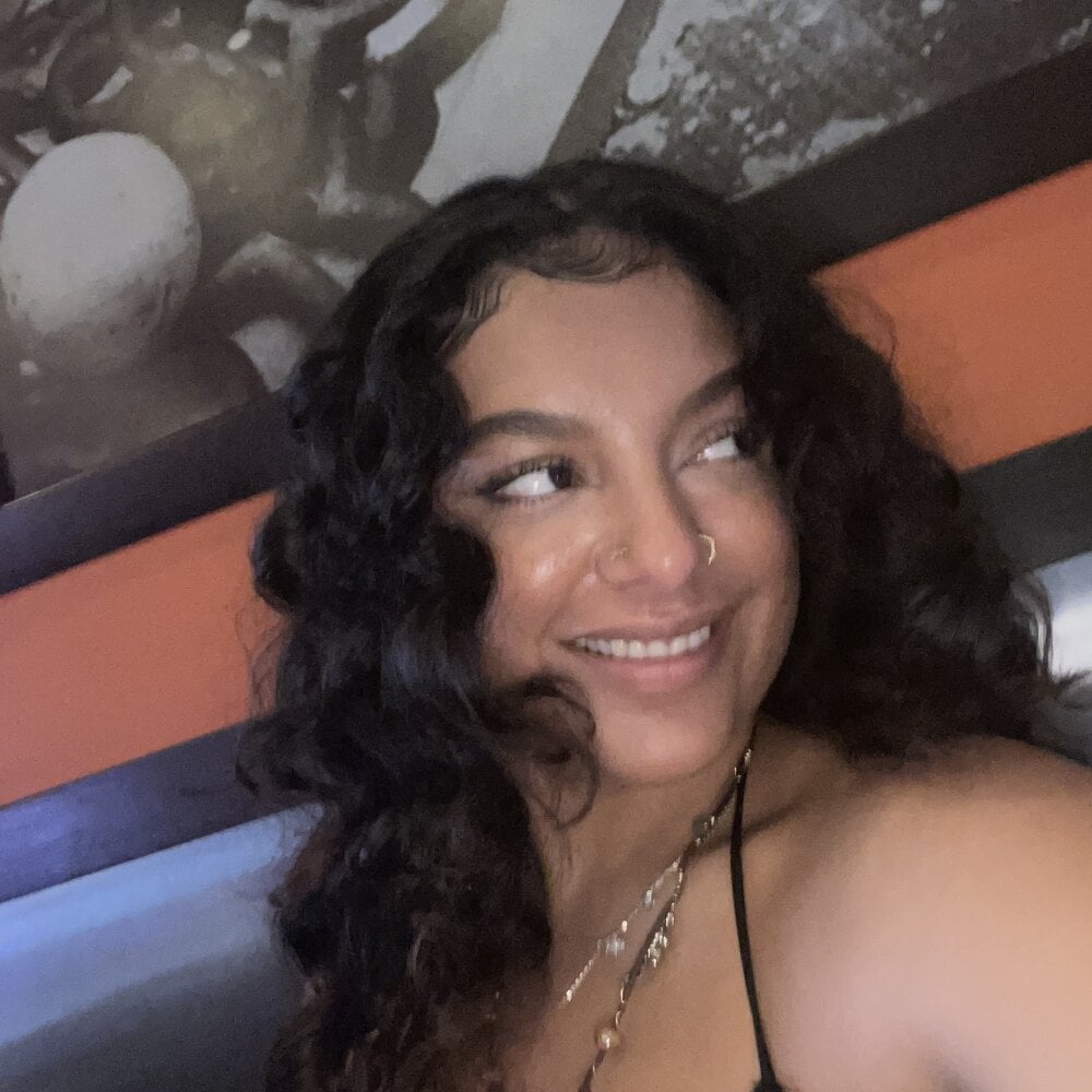 allybluee777 Chatroom