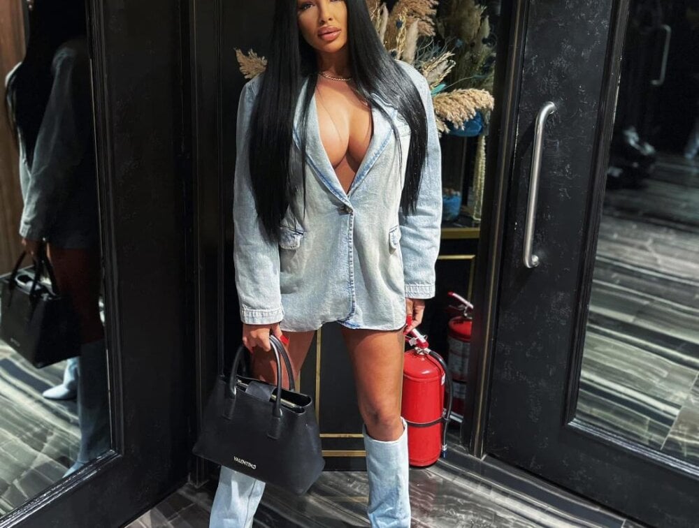 andreeesweet Chatroom