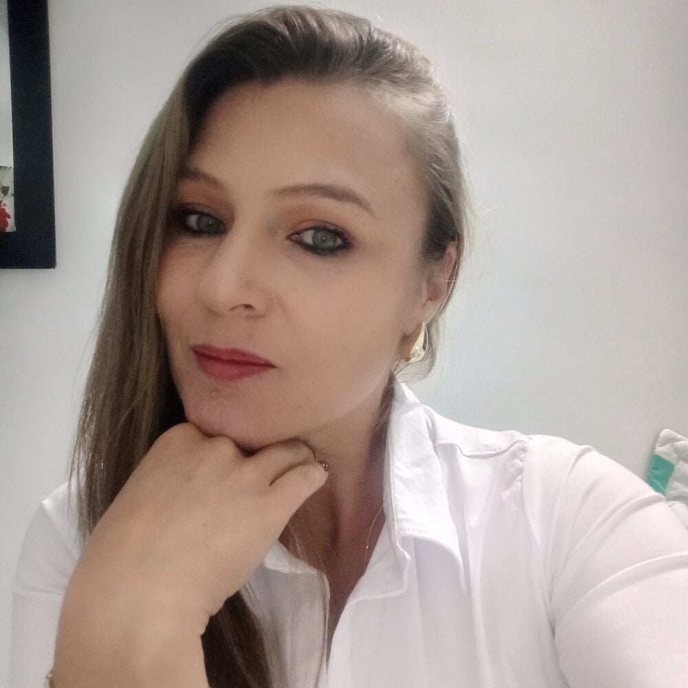 angel_yours11 Chatroom