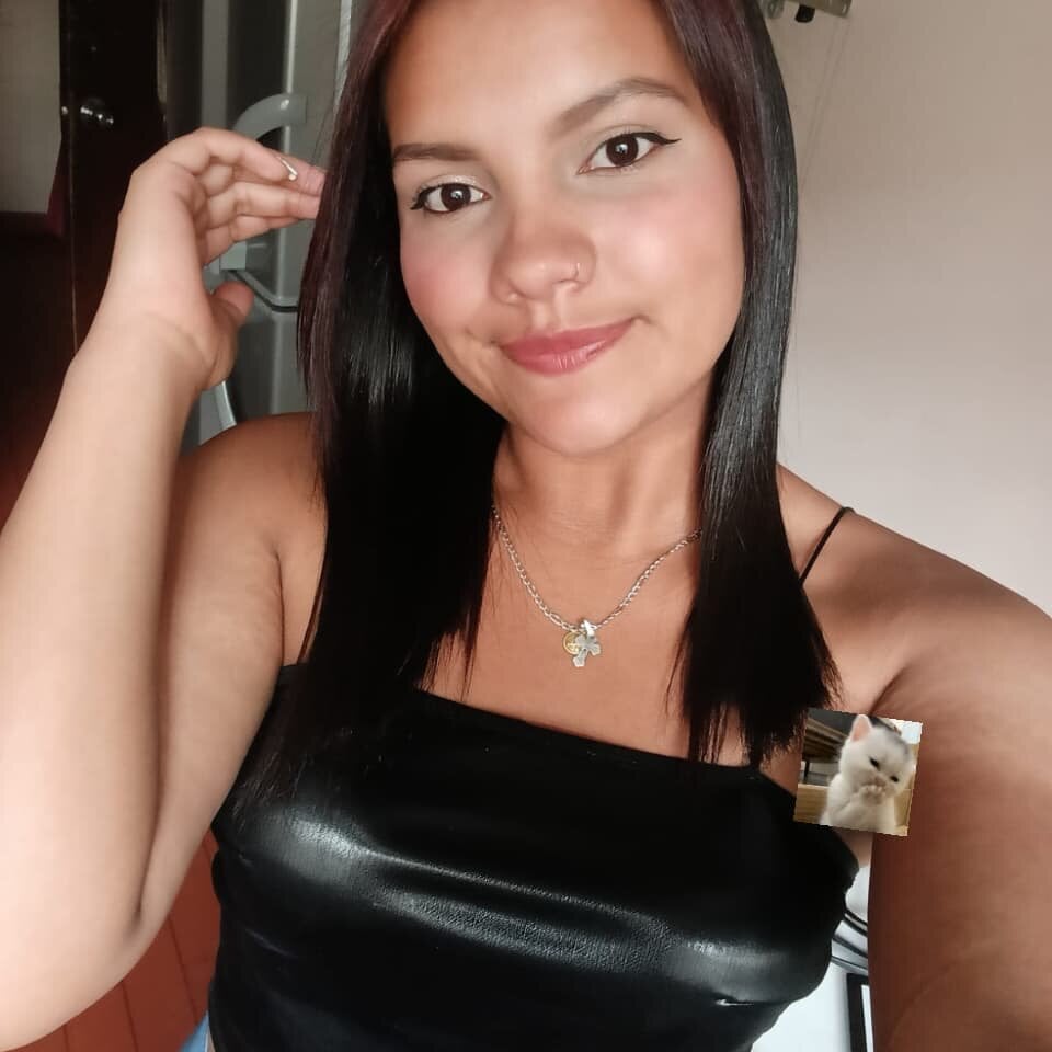 antonela_tp Chatroom