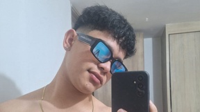 aron-twink66