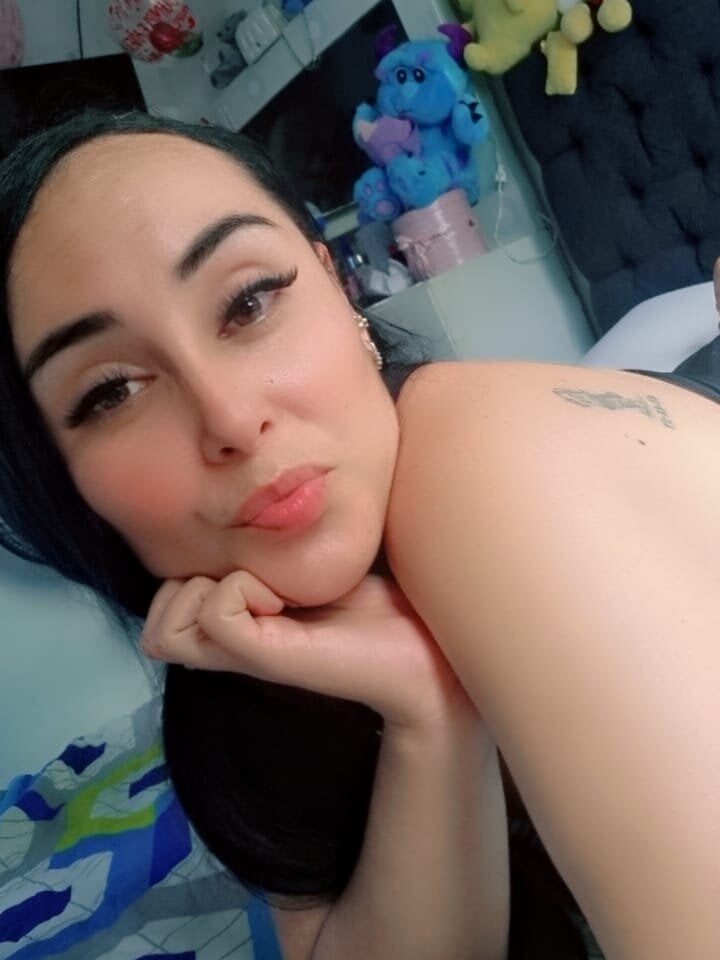 ashly_moonn Chatroom