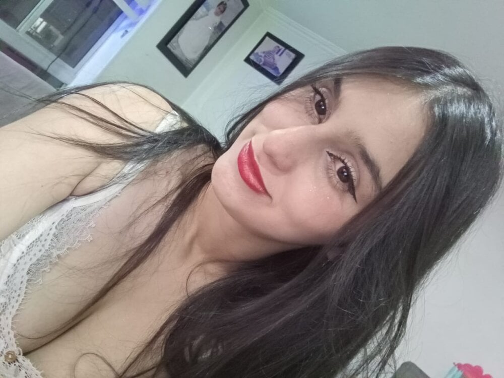 athenealovee Chatroom