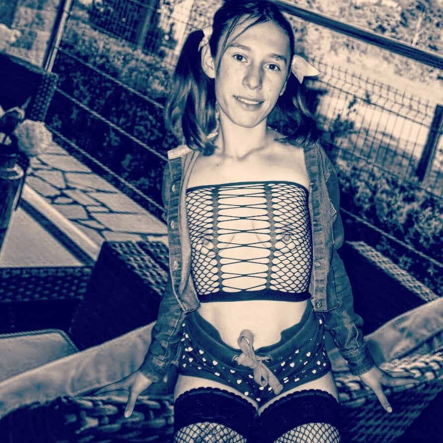 babylexx_18 Chatroom