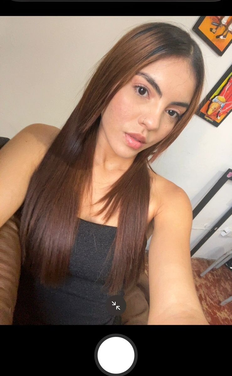 beca_winn Chatroom