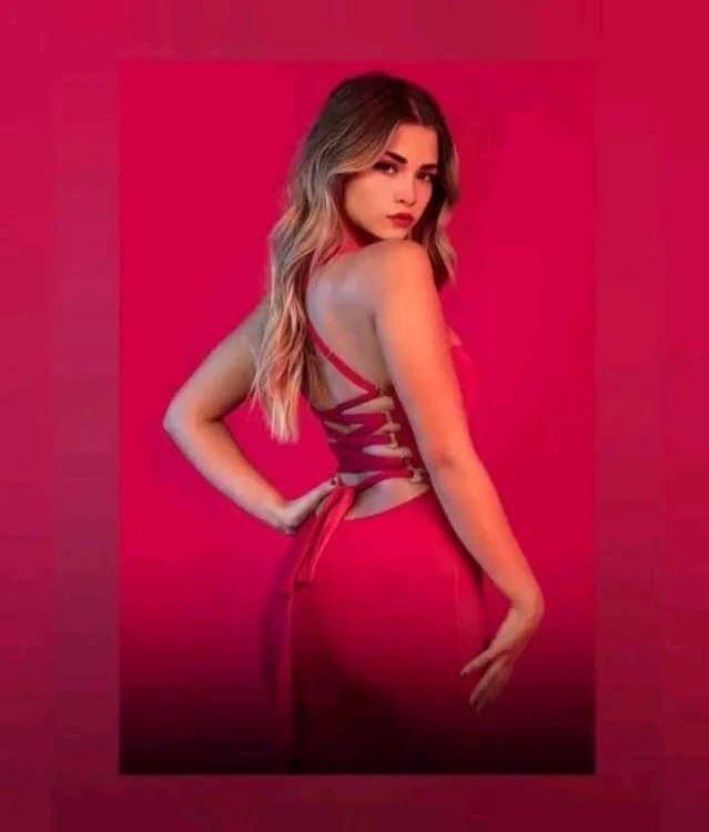 bellaaaaaaa01 Chatroom