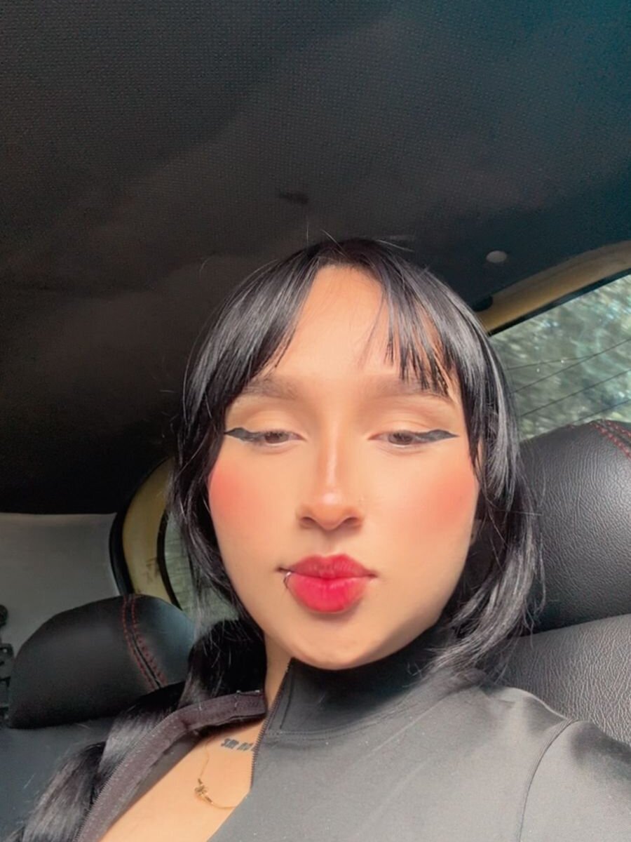 bianca_pearl11 Chatroom