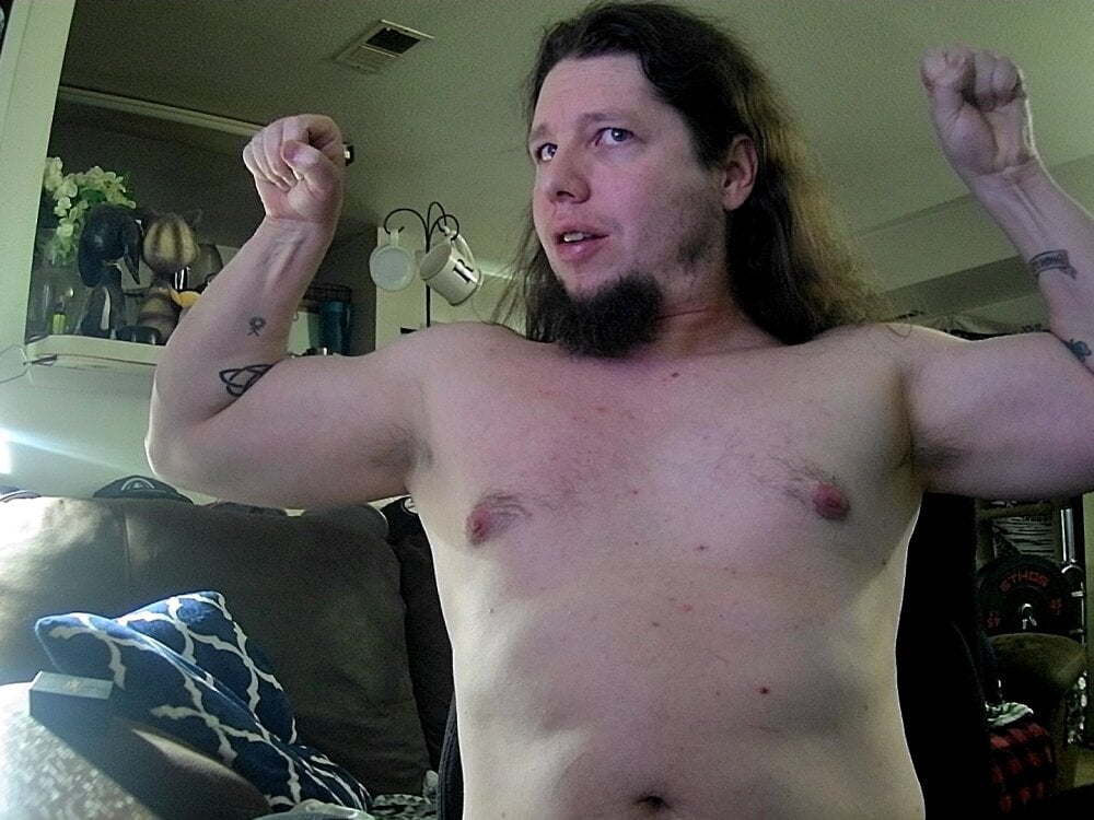 biggerisbetter12 Chatroom