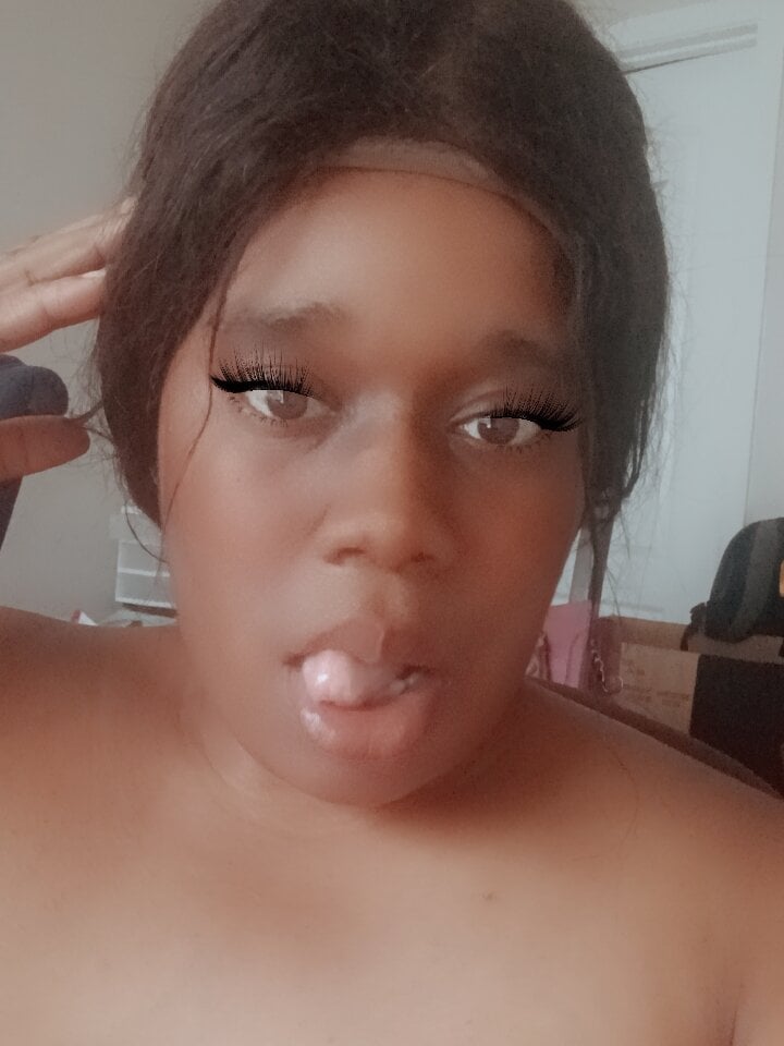 bigmama_deshayyy Chatroom