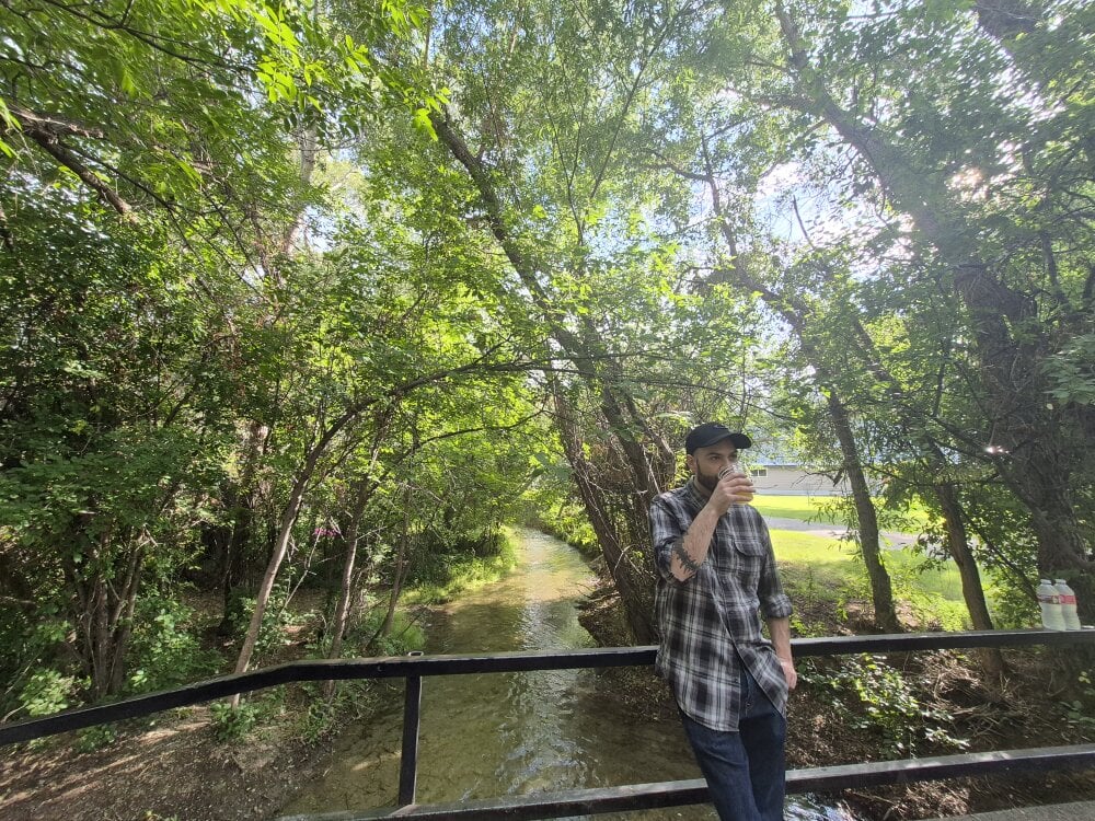 bisexualcockslut Chatroom