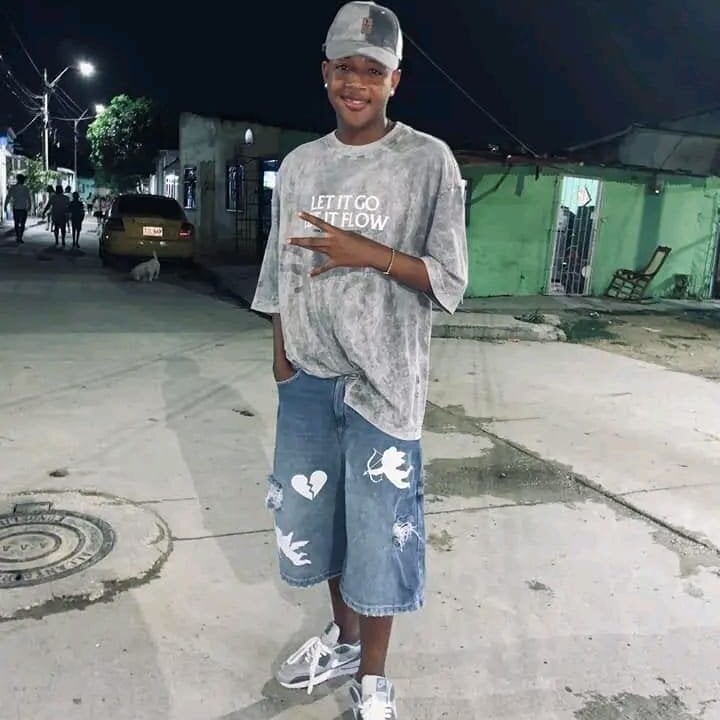 black_boy_23cm Chatroom