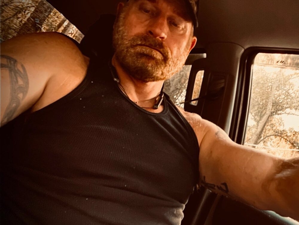 bluedragon0525 Chatroom