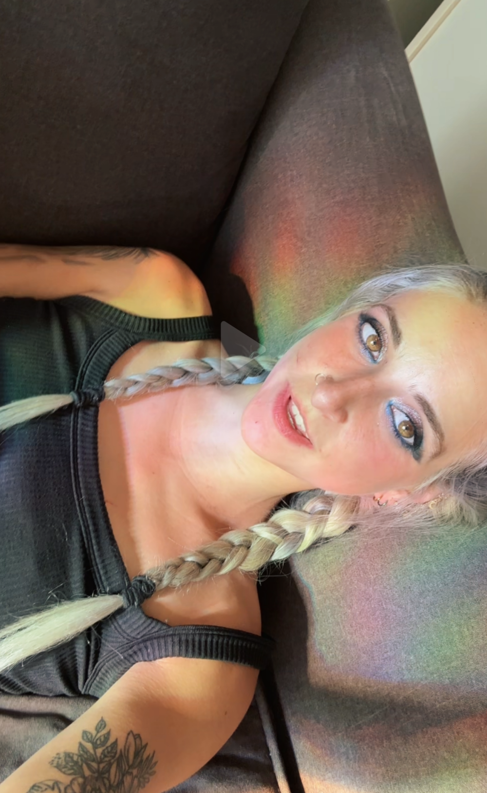 brooklyn3twelve Chatroom