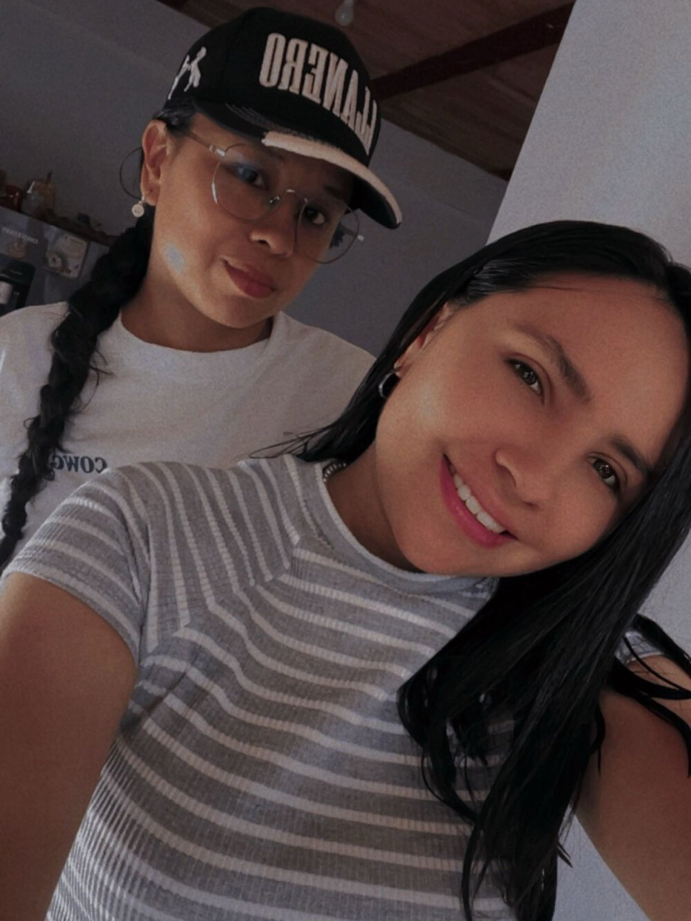 camilahysarah Chatroom