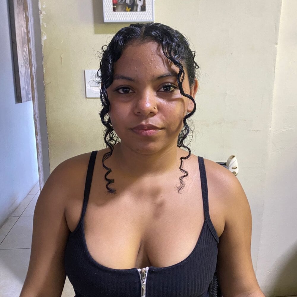 candy_hotxx_ Chatroom