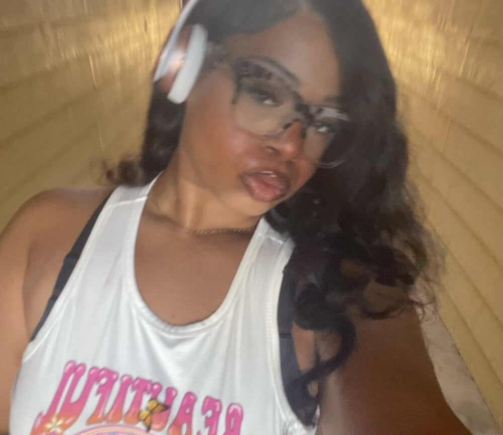 caramel__cremes Chatroom