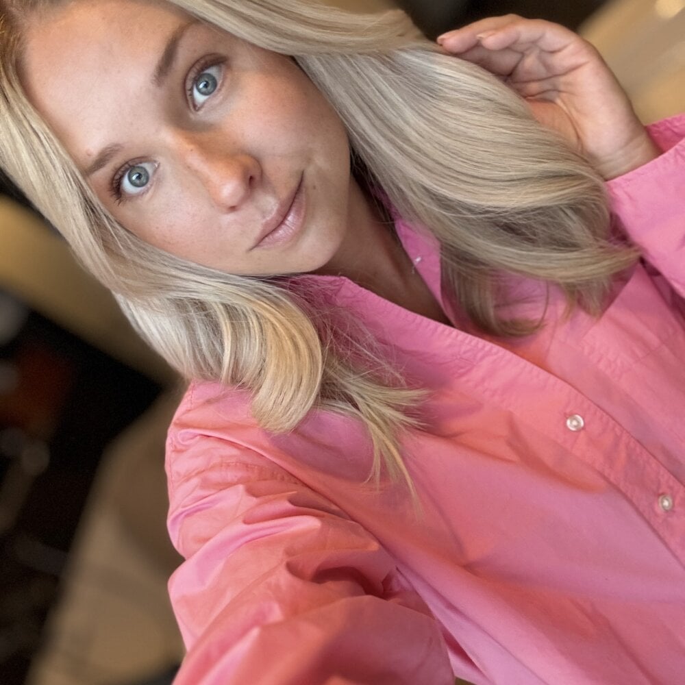 celis_secret Chatroom