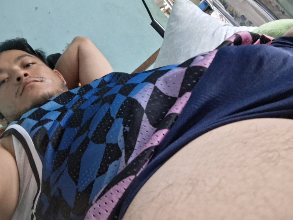 chaparrithosexibb Chatroom