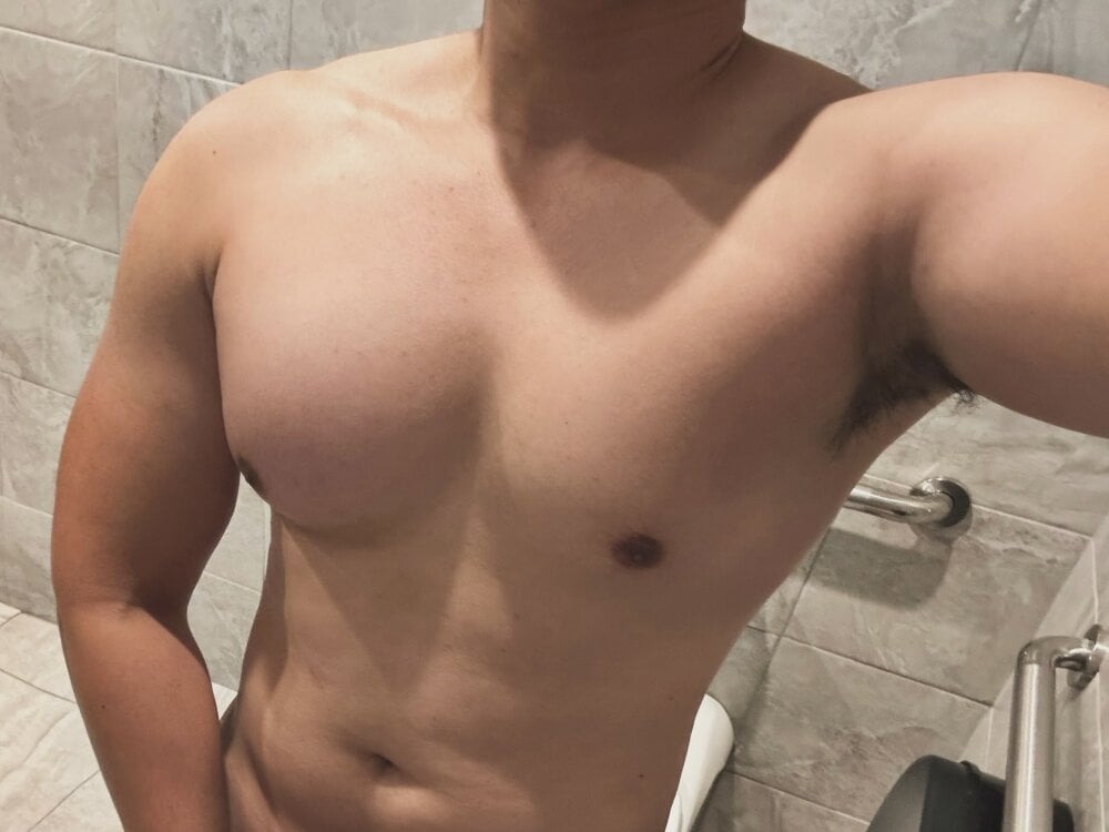 charlie_s2534 Chatroom