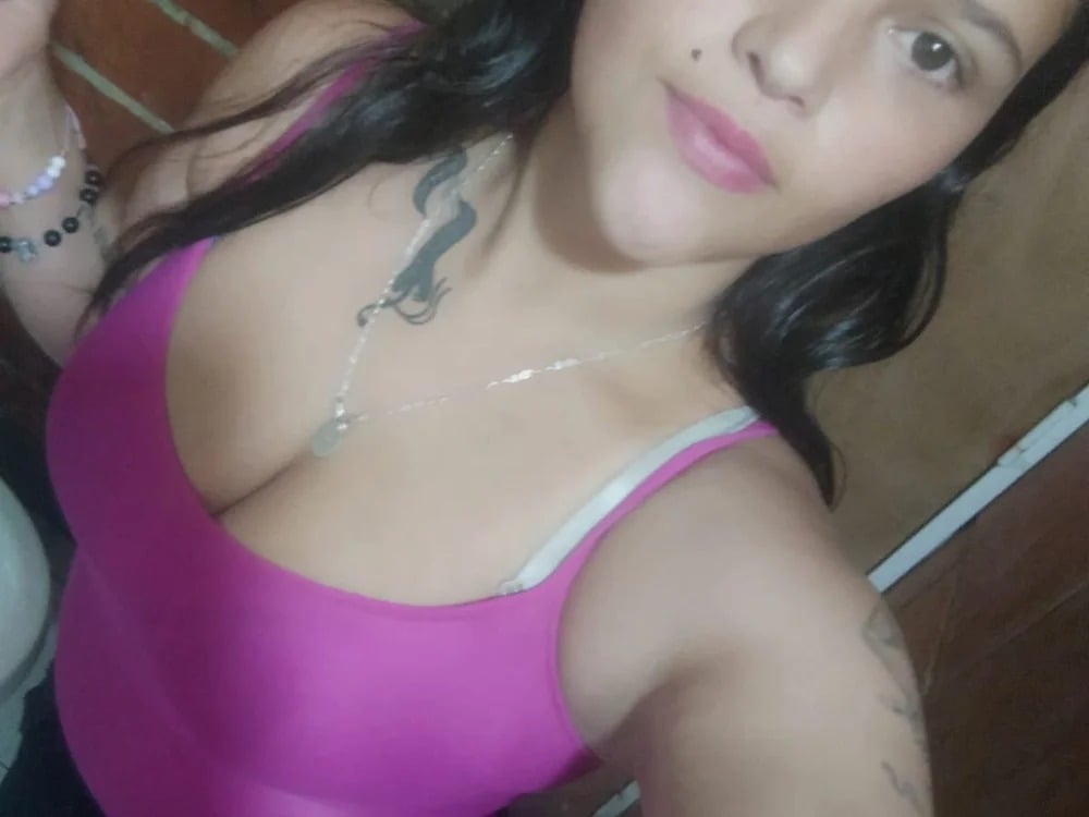 chery_brown Chatroom