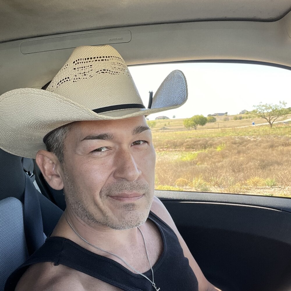 countryboi2002 Chatroom