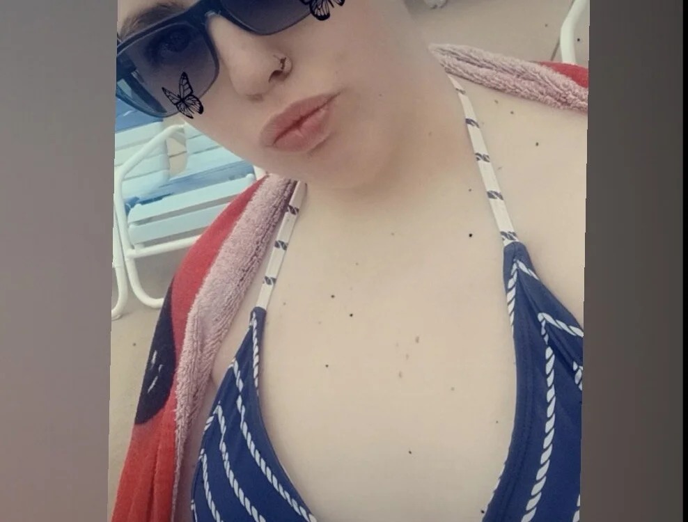 cutedemon45 Chatroom